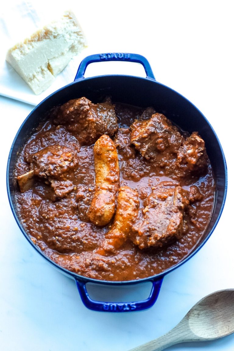 Sunday gravy recipe with braised short ribs and hot italian sausage recipe - best spaghetti sauce