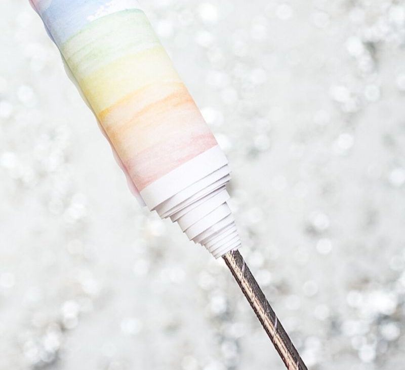 How to Make Rainbow Paper Wands