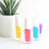 How to make kids nail polish at home with only two ingredients. | non-toxic | | Como hacer pintura de unas para ninas.