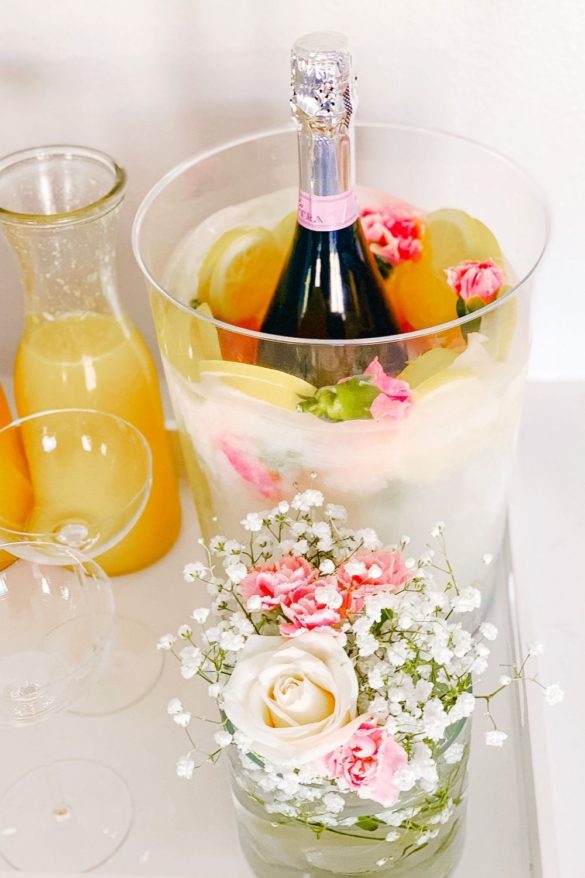 How to make Floral and Fruity Ice Buckets | Fiestanosiesta.com | balde de hielo con flores y frutas