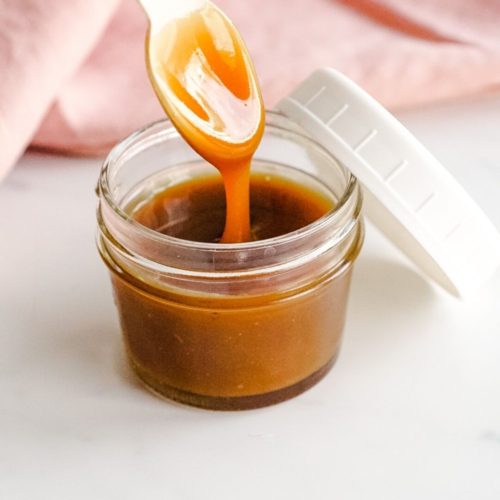 Yummy and smooth Paleo Caramel Sauce Made with Maple Sugar | Salsa de Caramelo Paleo | Paleo Dulce de Leche (sin leche)