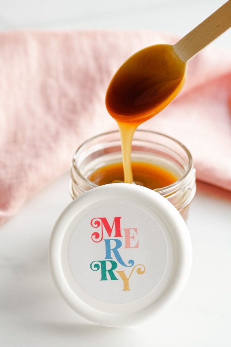 Yummy and smooth Paleo Caramel Sauce Made with Maple Sugar | Salsa de Caramelo Paleo | Paleo Dulce de Leche (sin leche)