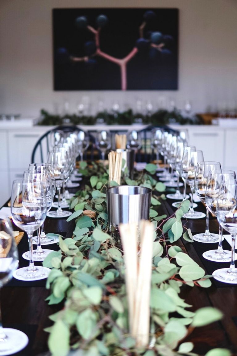 How to host a wine tasting party | casapizzi.com