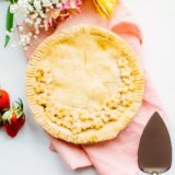 Mike‘s Favorite Strawberry Rhubarb Pie Recipe / With Gluten-Free and Dairy-Free Options