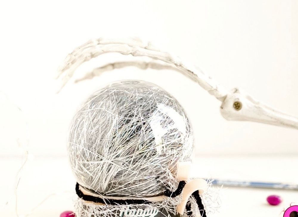 Easy Crystal Ball Halloween Party Favors